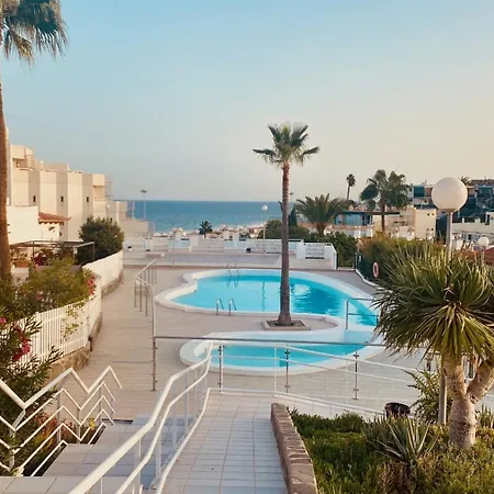 Comfortable Flat Close To The * Πλάγια ντελ Ινγκλές